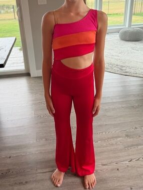 The lineup Jazz dance costume